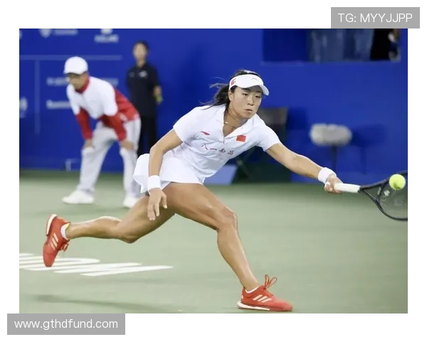 北京网球队以93分稳居选拔赛积分榜首位,领先优势明显 北京网球队以93分稳居选拔赛积分榜首位,领先优势明显