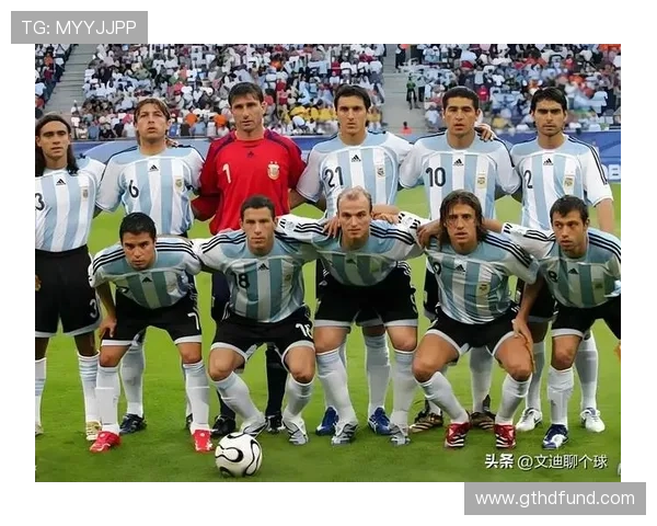 足球场上的慢动作明星效率最低的球员背后的故事与挑战 足球场上的慢动作明星效率最低的球员背后的故事与挑战